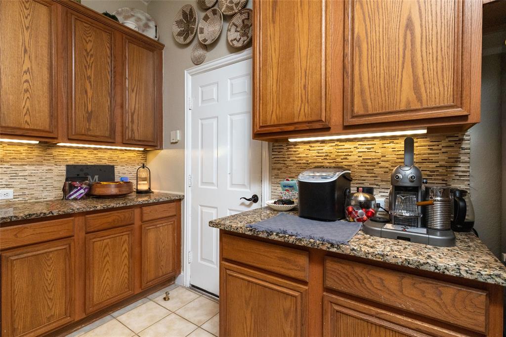 11845 Warbler Lane Property Photo 17