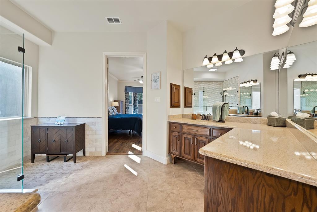 1406 St Tropez Lane Property Photo 24