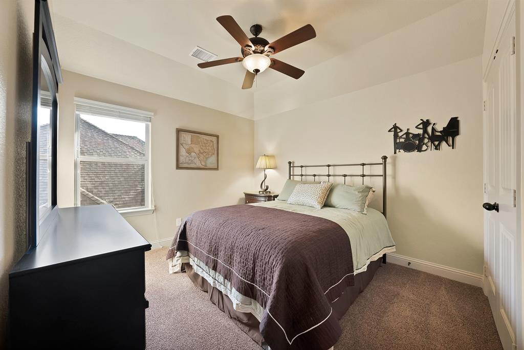 1406 St Tropez Lane Property Photo 28