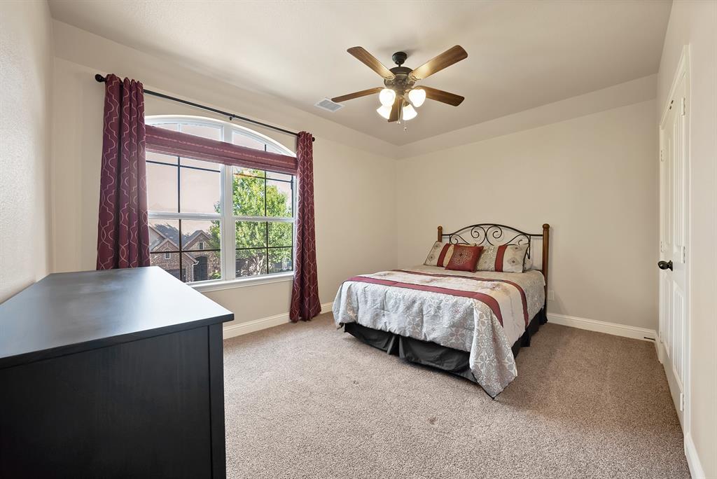 1406 St Tropez Lane Property Photo 29