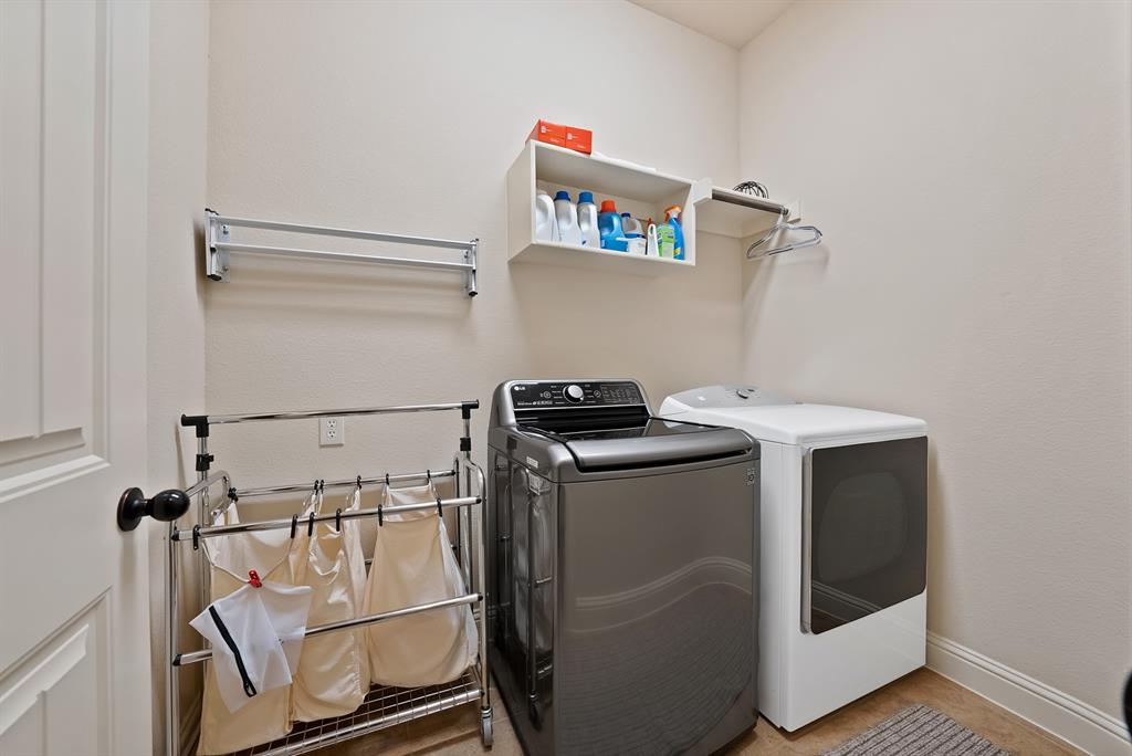 1406 St Tropez Lane Property Photo 33