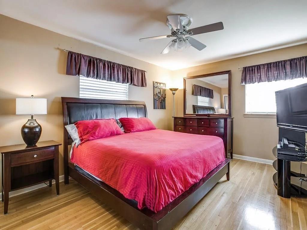 3539 Merrell Road Property Photo 11