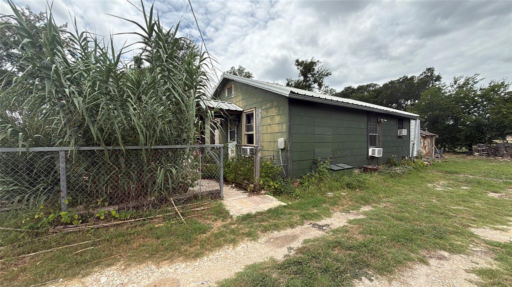 377 Tom Sawyer Street Property Photo 1