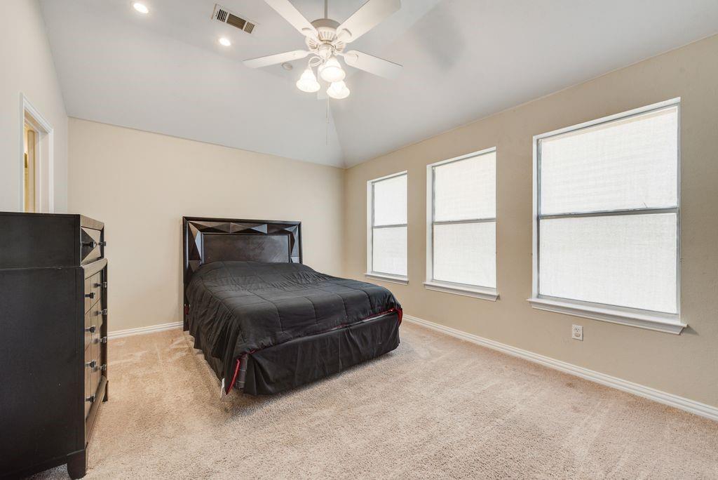 2300 Springmere Drive Property Photo 19