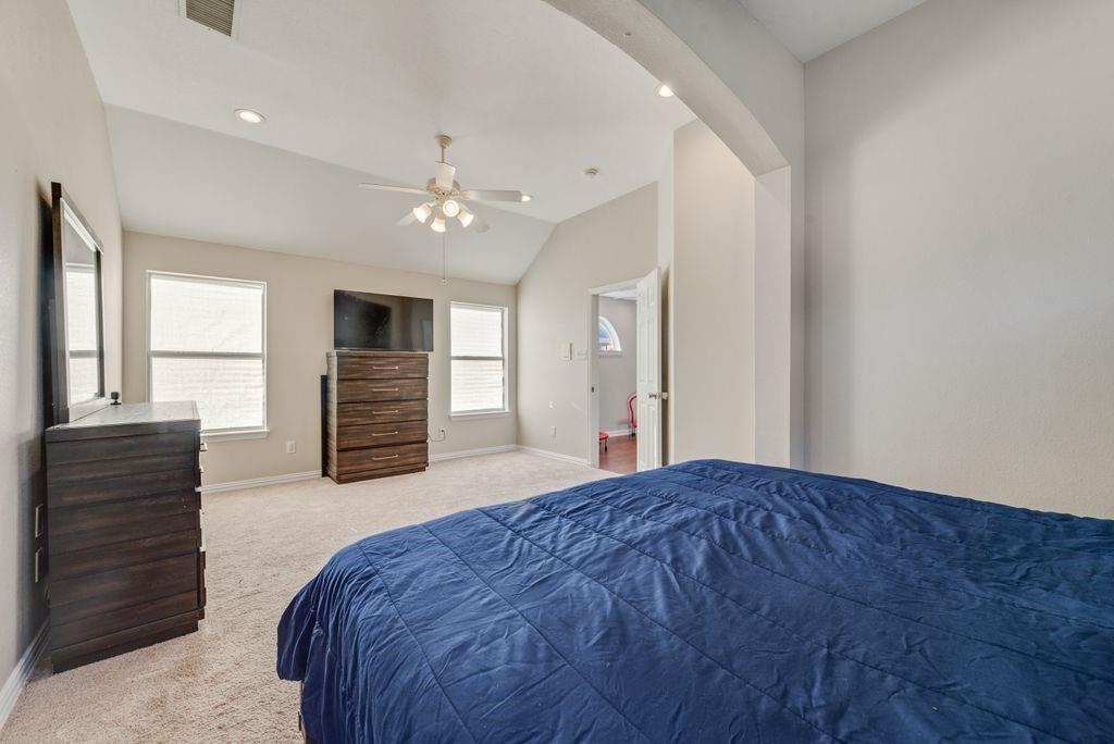 2300 Springmere Drive Property Photo 23