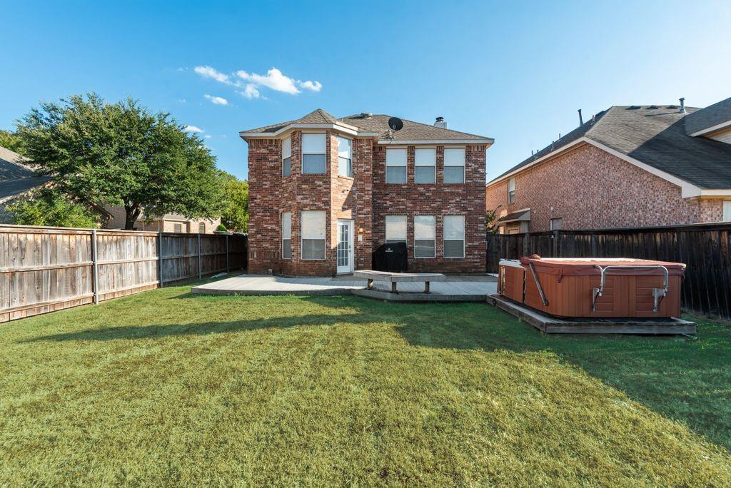 2300 Springmere Drive Property Photo 30