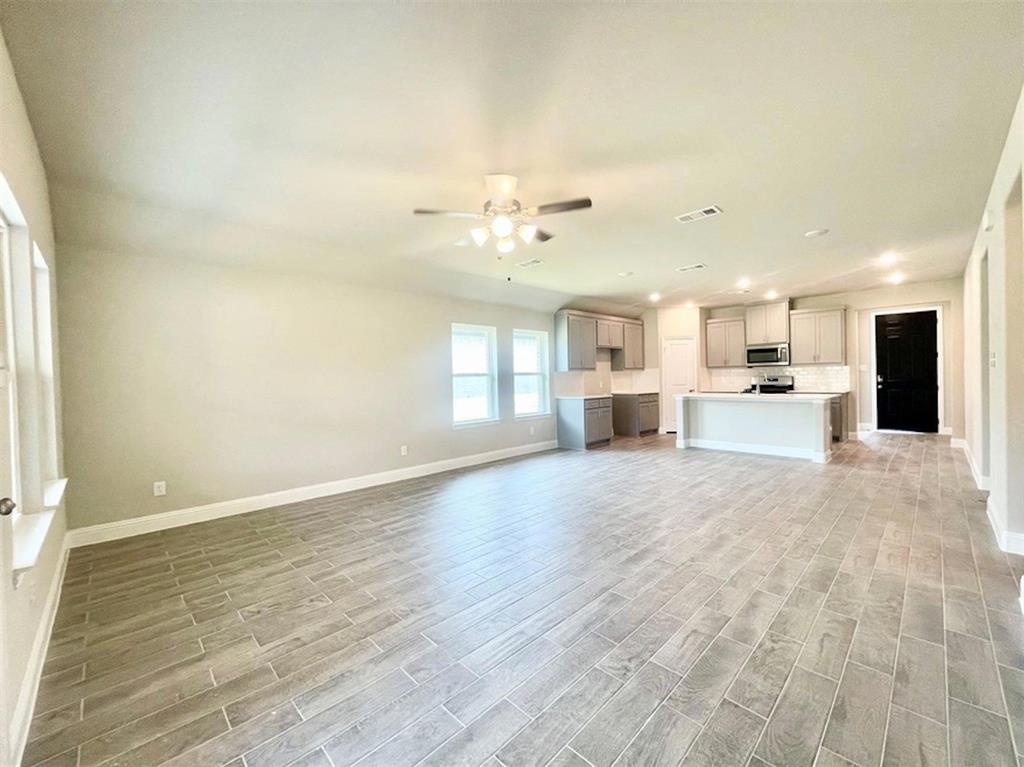 809 Tartane Drive Property Photo 13
