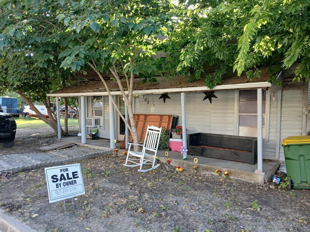 103 S Williams Street Property Photo 1
