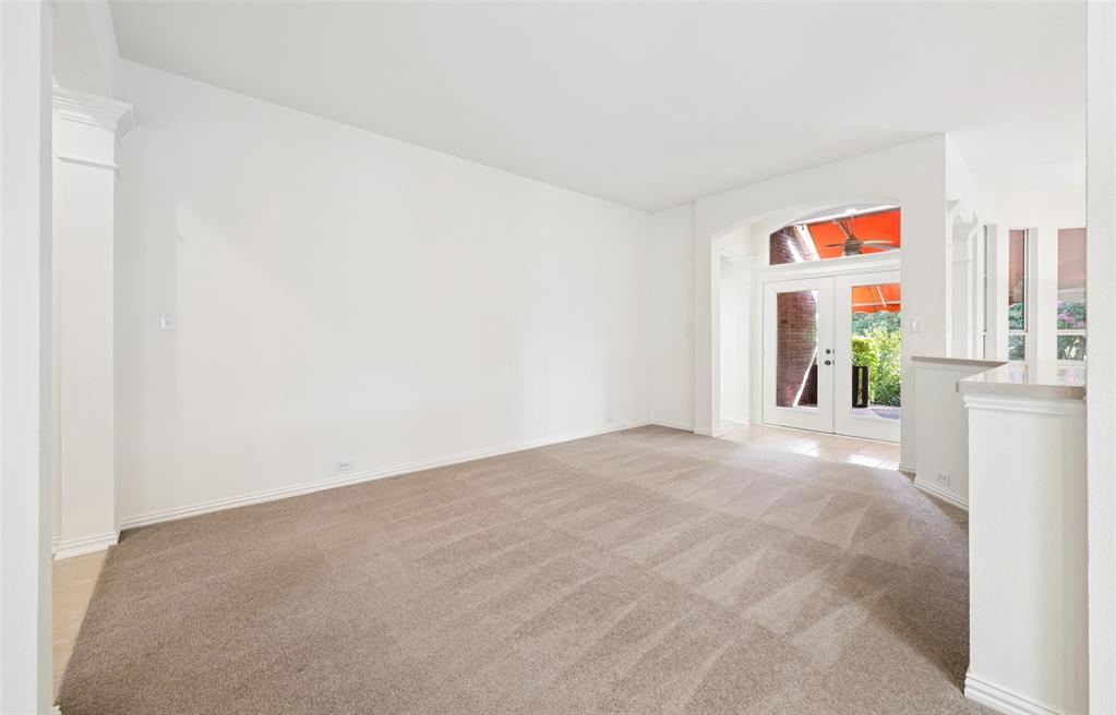 936 Water Oak Drive Property Photo 6