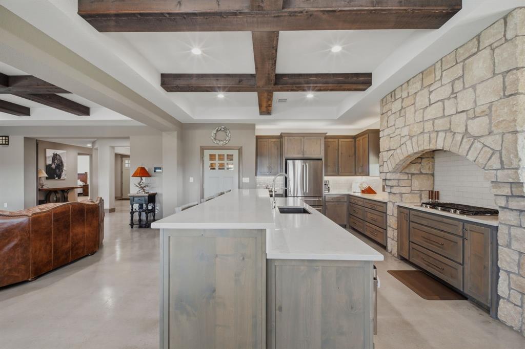 568 Crow Road Property Photo 10