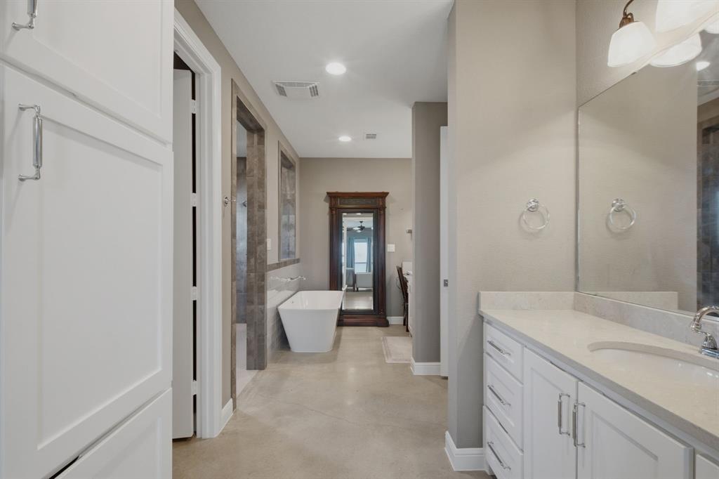 568 Crow Road Property Photo 19