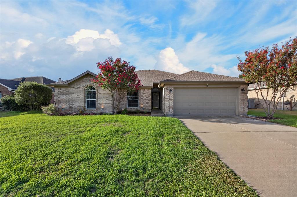 332 Hacienda Drive Property Photo 1
