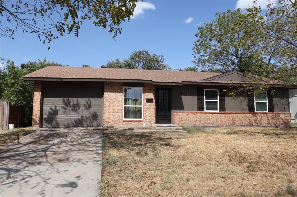 3842 Commonwealth Drive Property Photo 1