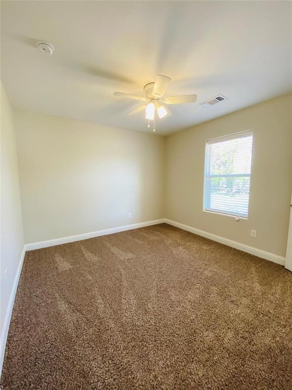 821 W Nelson Street Property Photo 7