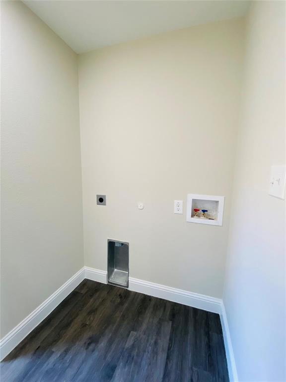 821 W Nelson Street Property Photo 11
