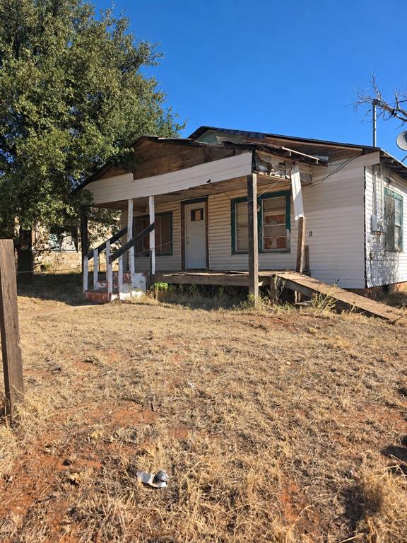 205 Bell Street Property Photo 1