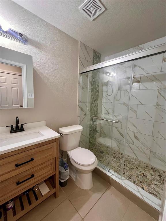2336 Summit Lane Property Photo 7
