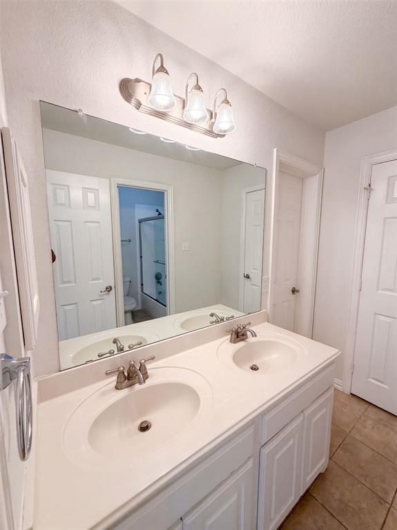 2716 Dearborn Lane Property Photo 17