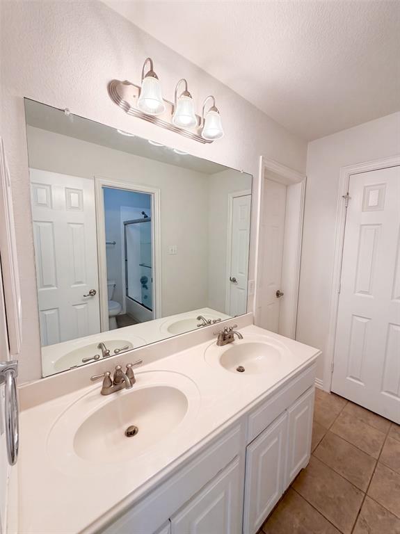 2716 Dearborn Lane Property Photo 18