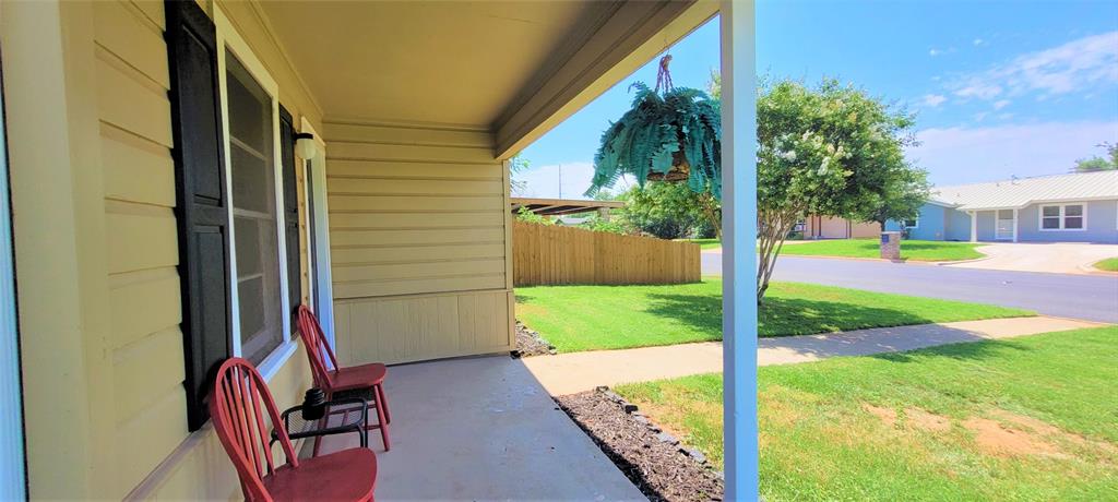 4726 State Street Property Photo 5