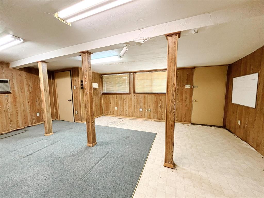 917 Bluebonnet Lane Property Photo 15