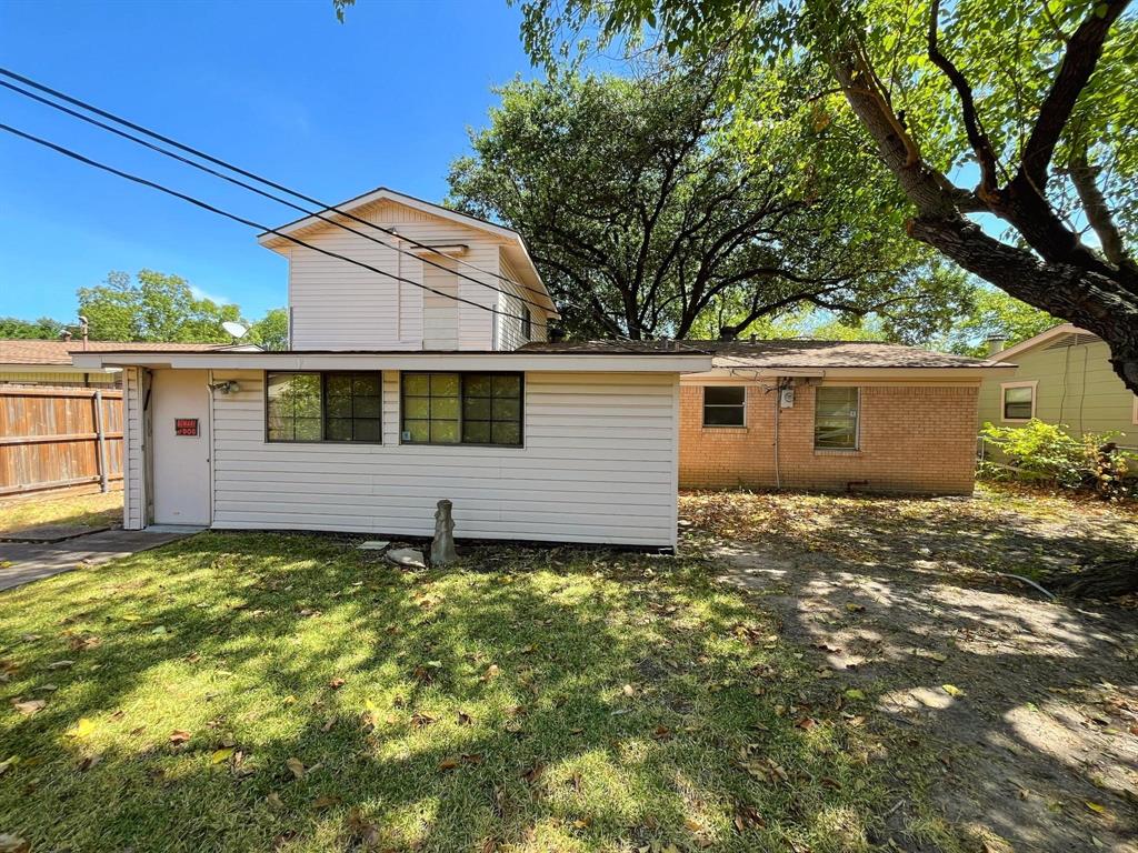 917 Bluebonnet Lane Property Photo 17