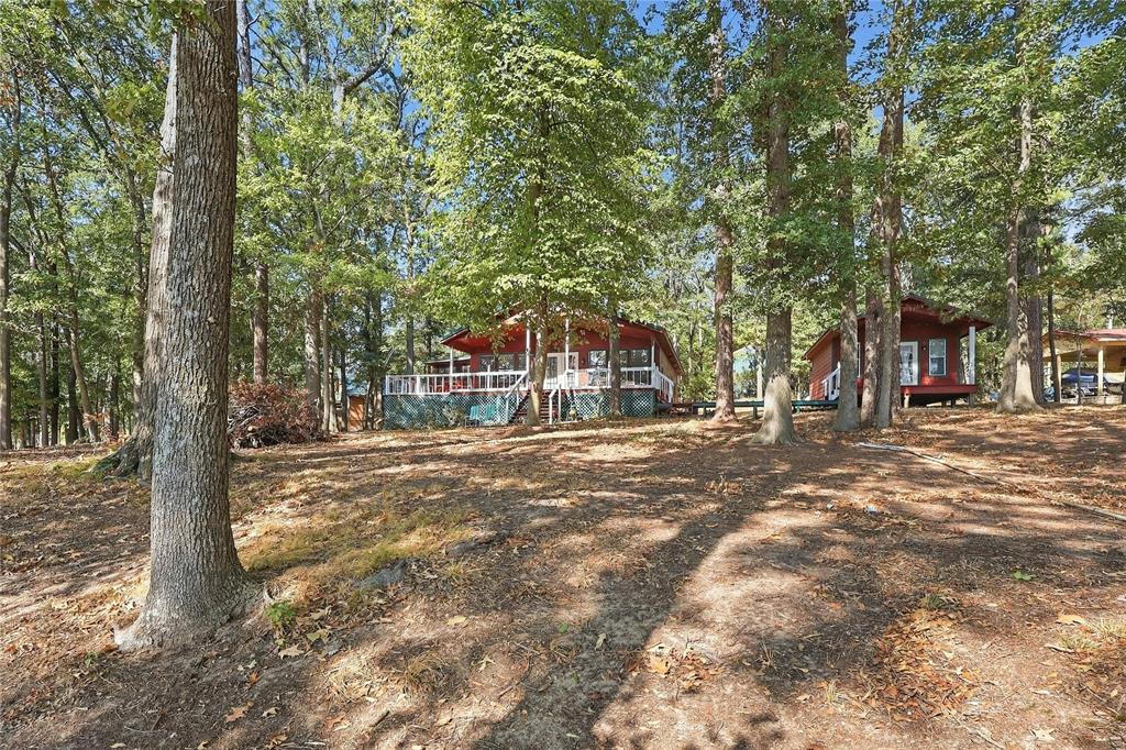 70 Red Oak Circle Property Photo 1