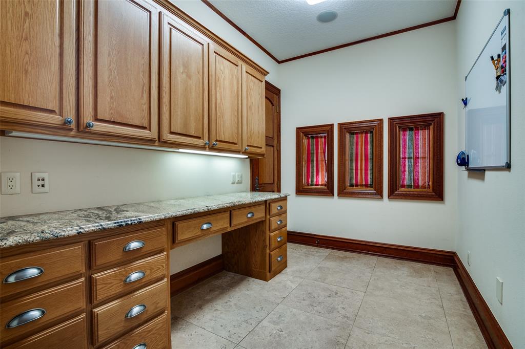 454 County Road 1516 Property Photo 11