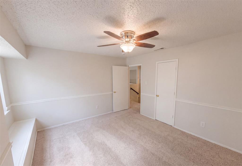 2711 Vistaview Drive Property Photo 6