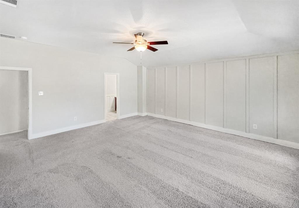 2711 Vistaview Drive Property Photo 10