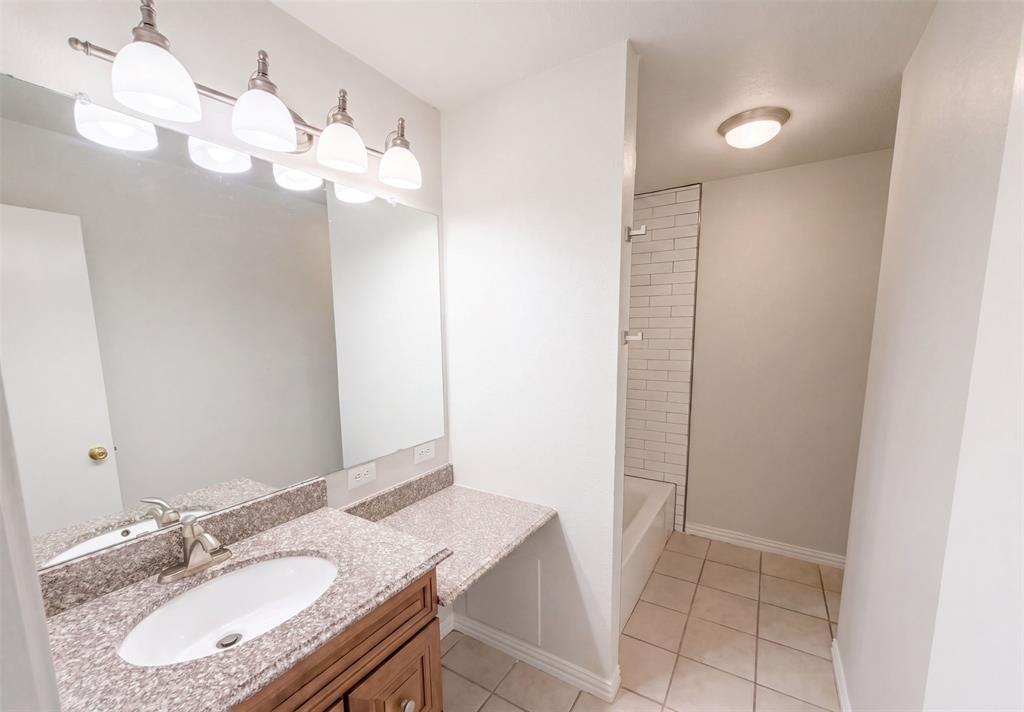 2711 Vistaview Drive Property Photo 12