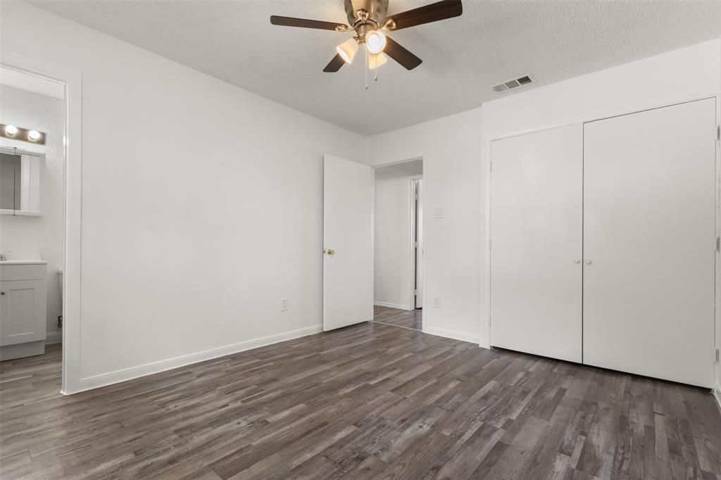 2563 Wood Valley Drive Property Photo 13