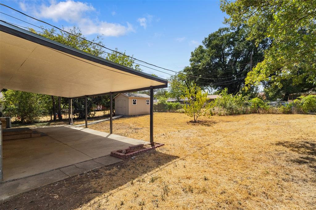 2563 Wood Valley Drive Property Photo 24