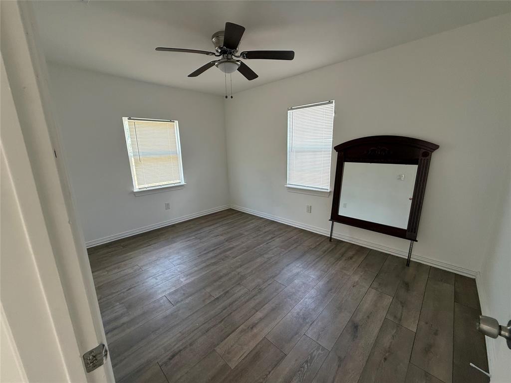 3233 Springview Avenue Property Photo 7