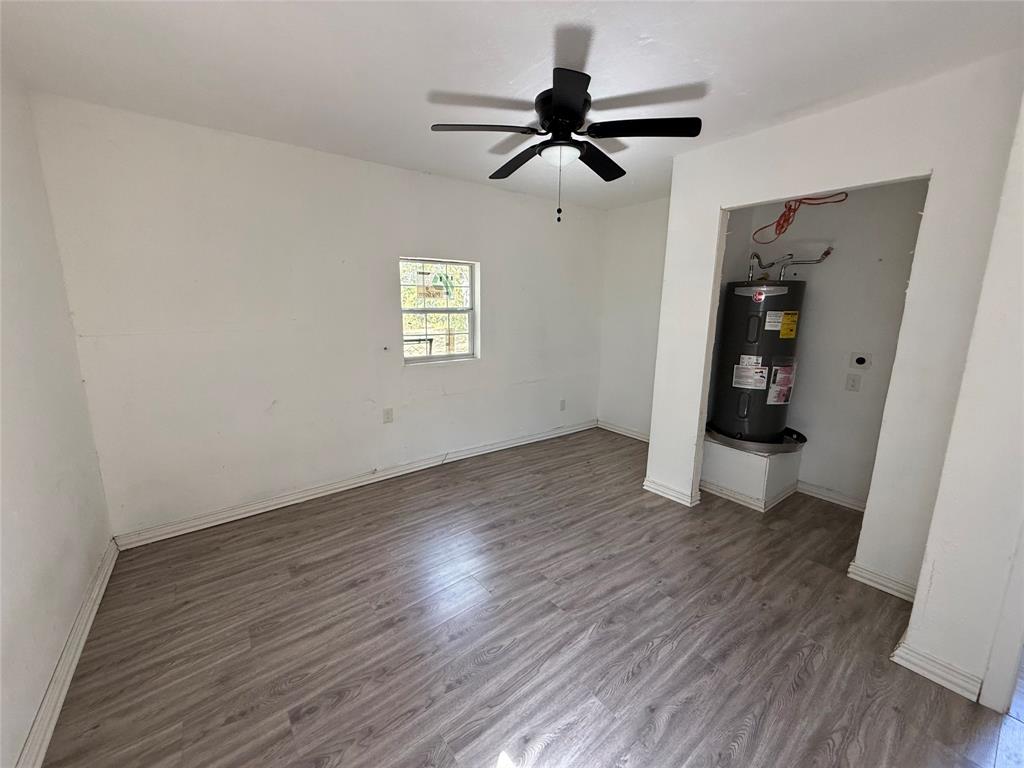 3233 Springview Avenue Property Photo 9