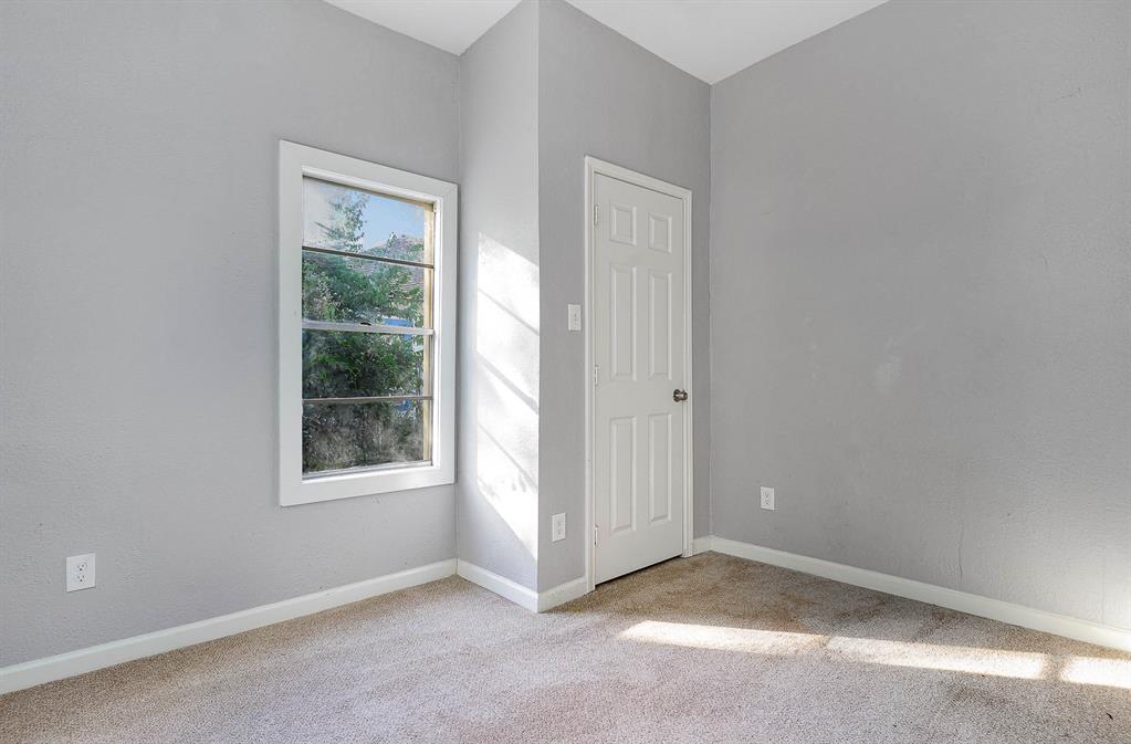 4509 Crozier Street Property Photo 10