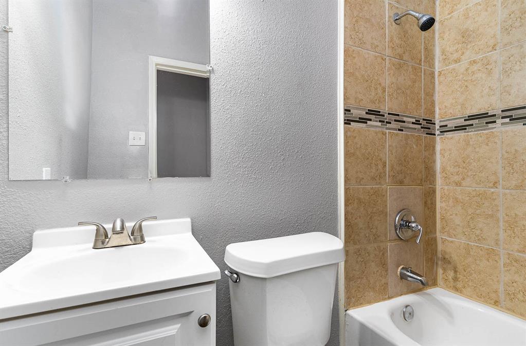 4509 Crozier Street Property Photo 11