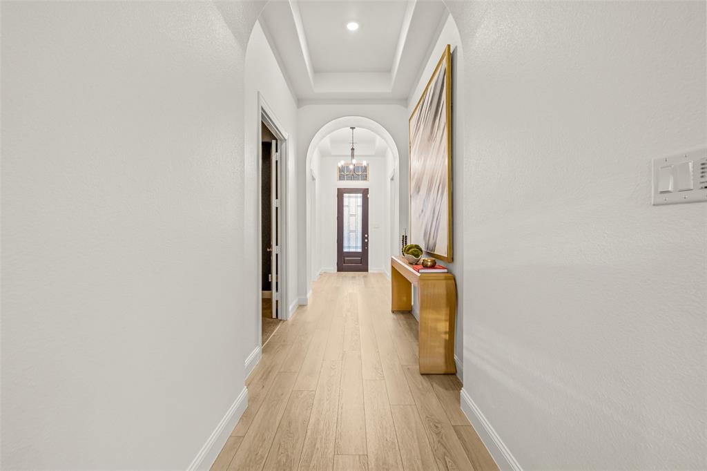 6631 Roughleaf Ridge Road Property Photo 2