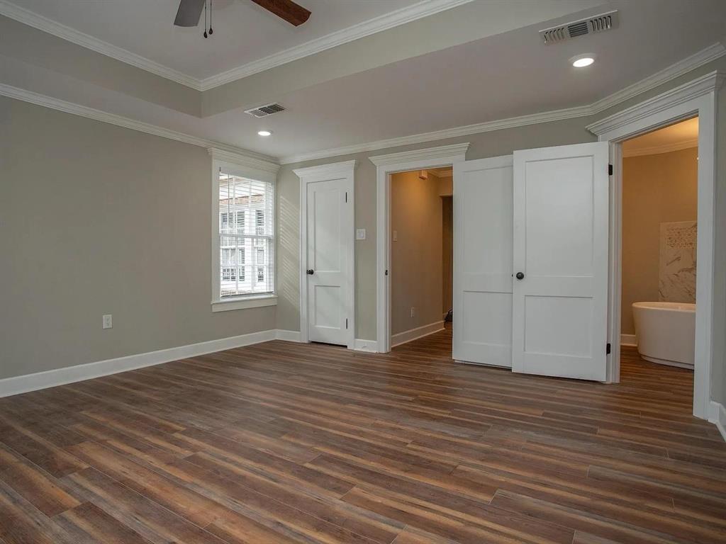 3936 College Street Property Photo 23