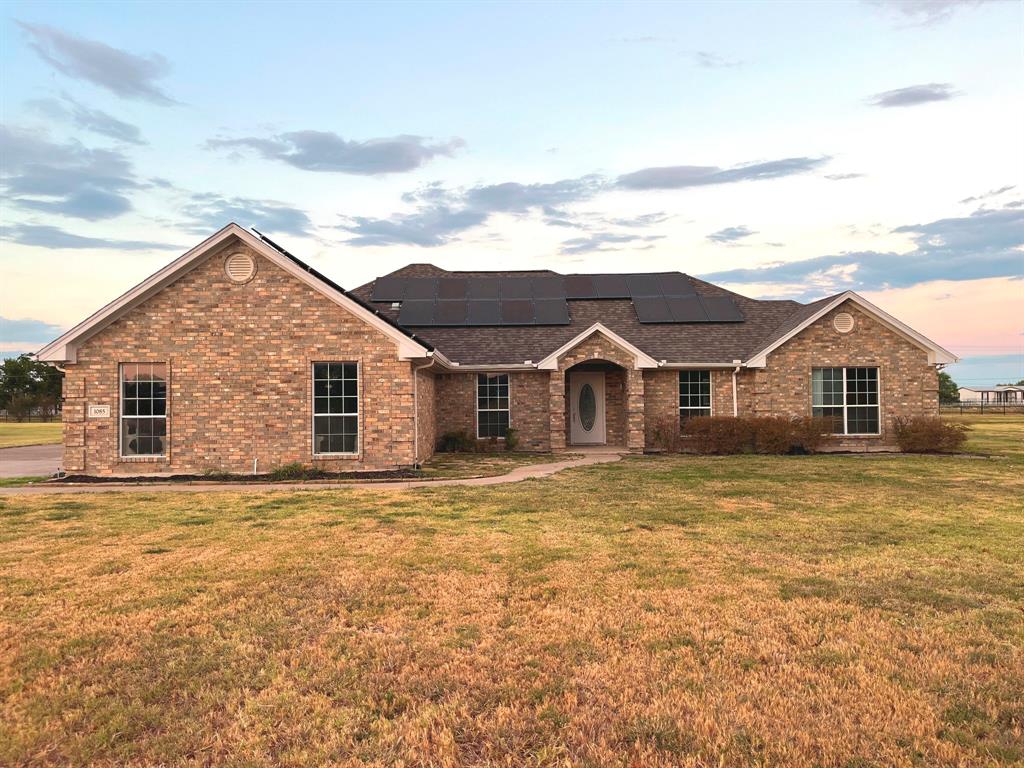 1085 E Alamosa Drive Property Photo 1