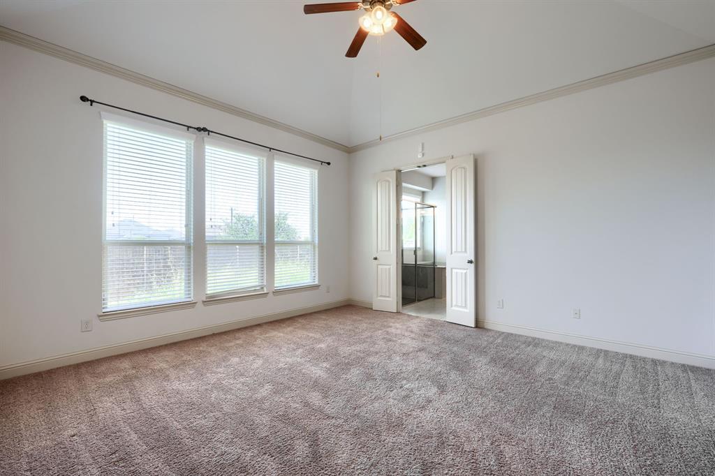 5611 Lightfoot Lane Property Photo 21