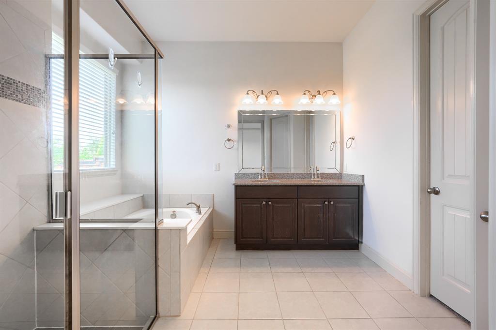 5611 Lightfoot Lane Property Photo 23