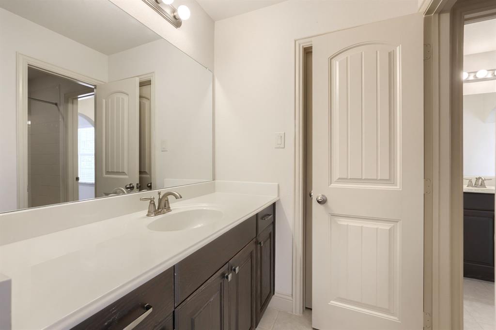 5611 Lightfoot Lane Property Photo 31