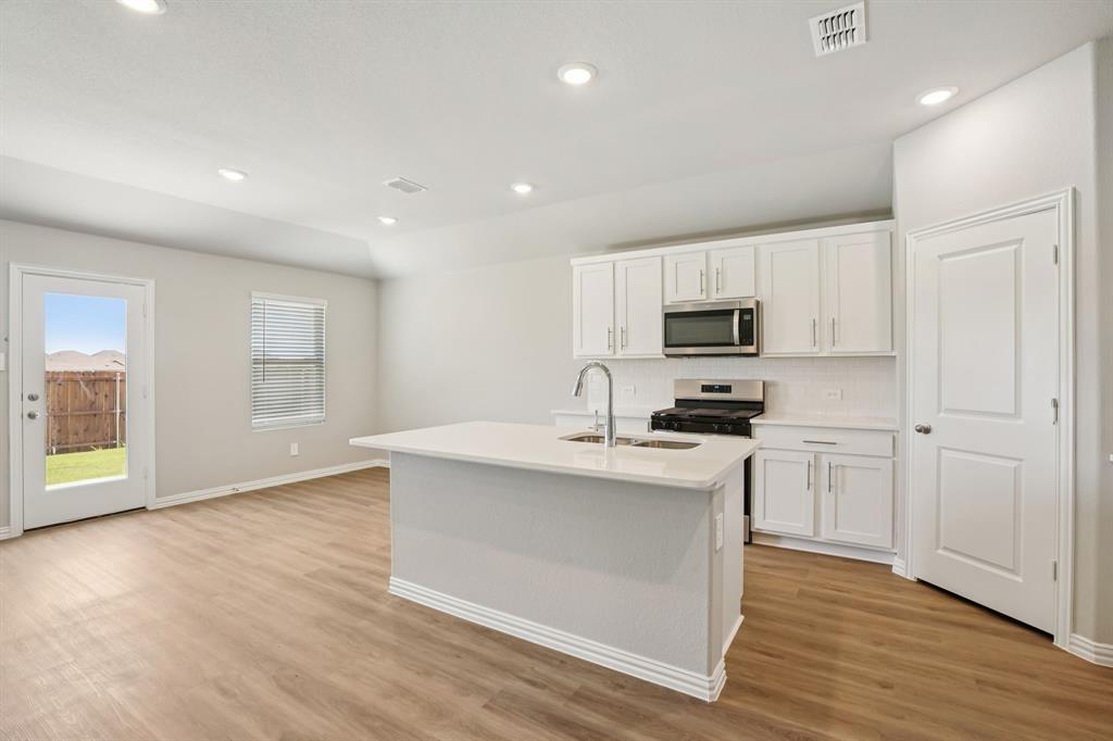 1752 Onion Creek Place Property Photo 1