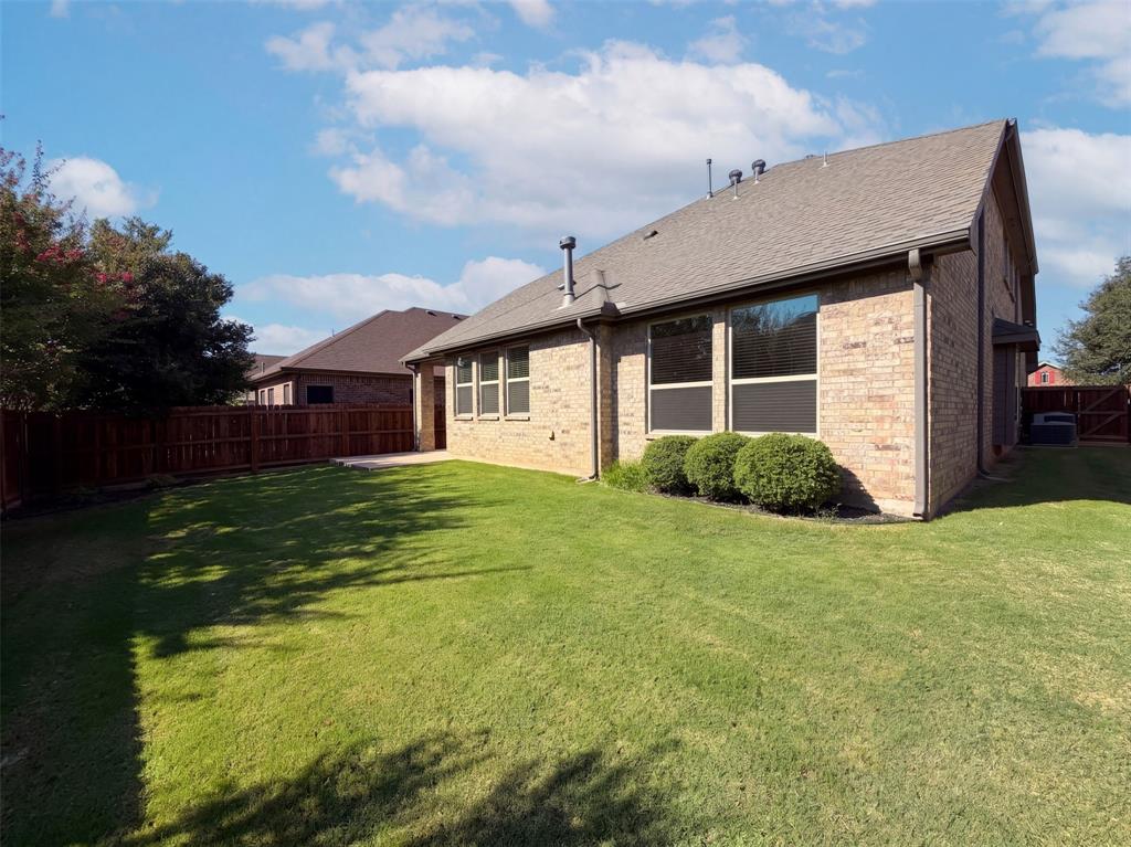 8152 Black Sumac Drive Property Photo 27