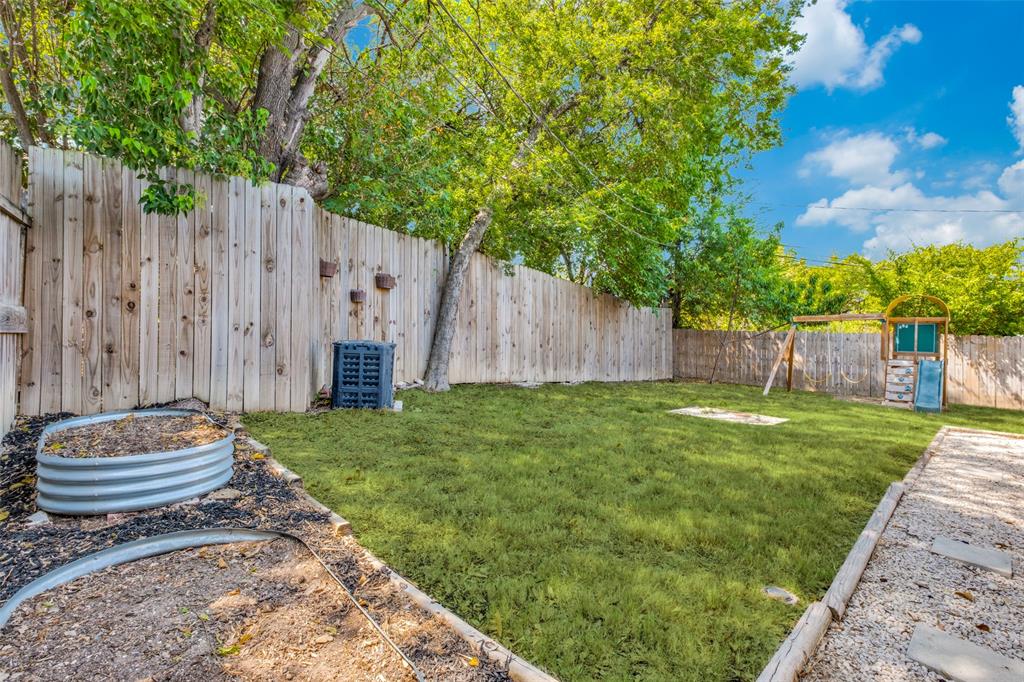 7934 Claremont Drive Property Photo 23