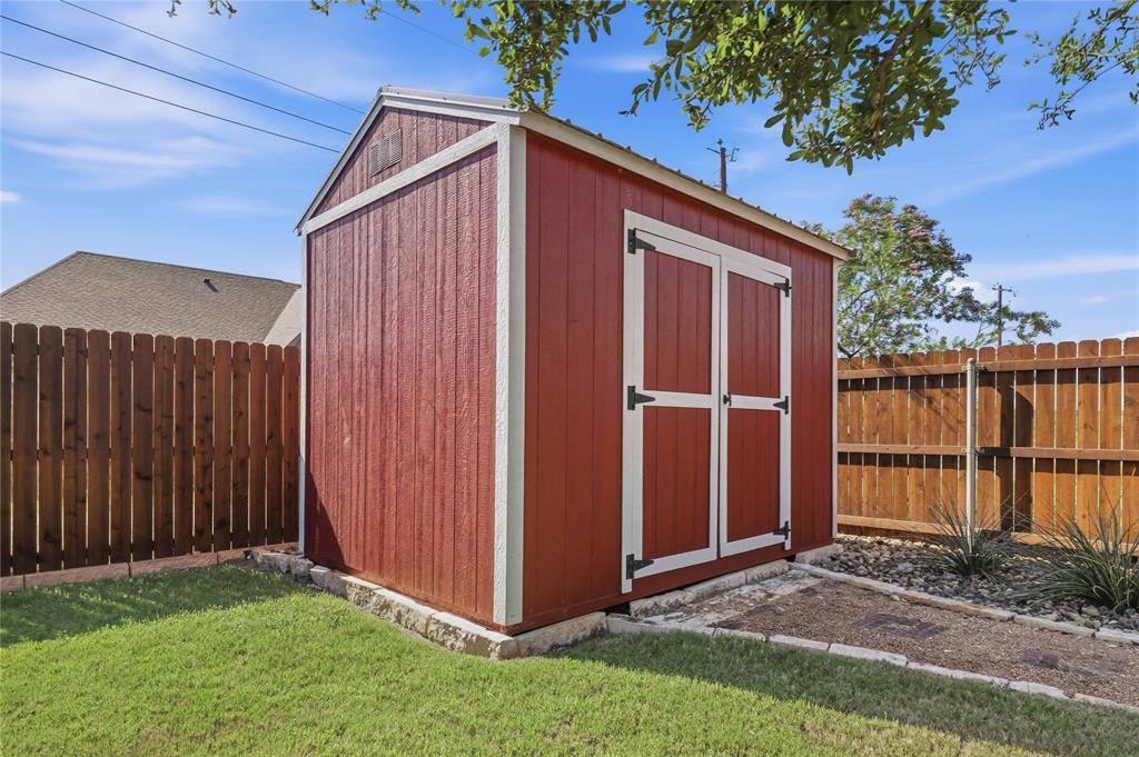 1800 Shaw Drive Property Photo 32