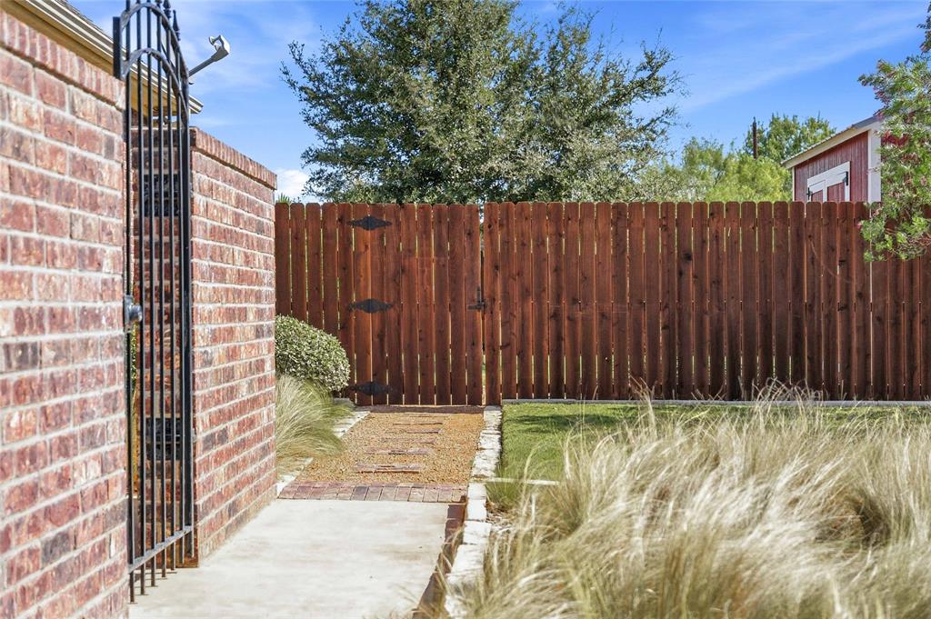 1800 Shaw Drive Property Photo 37