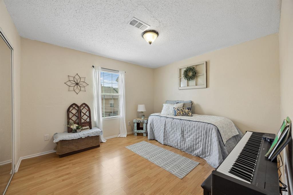2500 E Park Boulevard P5 Property Photo 8