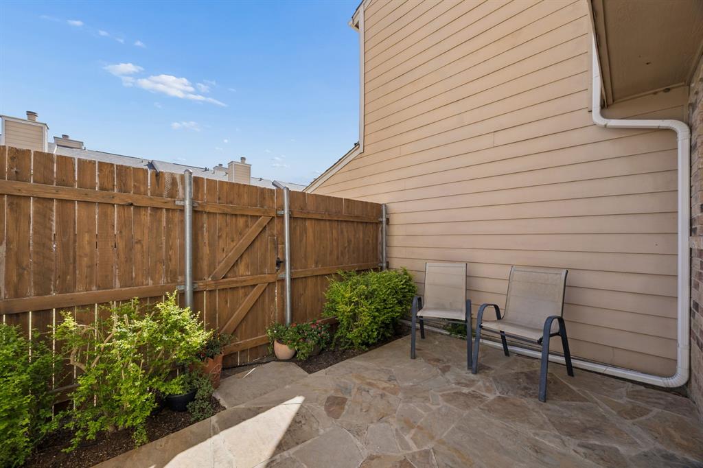 2500 E Park Boulevard P5 Property Photo 10